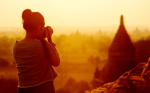 We offer photography classes near Oak Brook, Hinsdale, and Clarendon Hills including nature photography workshops and hands-on DSLR camera courses that will give you the confidence and the training to get the picture when you need it most.